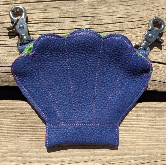 Mermaid seashell fannypack clip hip bag pouch ๐งโโ Leather Wallet Purse - Picture 2 of 8